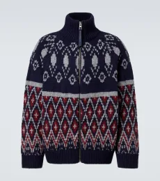 Pull en jacquard de laine Pull en jacquard de laine