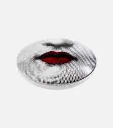 Récipient Tema e Variazioni en porcelaine Récipient Tema e Variazioni en porcelaine