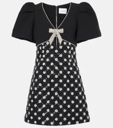 Robe Alvia à ornements Robe Alvia à ornements