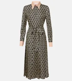 Robe chemise Toute La V en soie Robe chemise Toute La V en soie