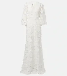 Robe de mariée en dentelle à fleurs Robe de mariée en dentelle à fleurs