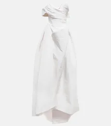 Robe de mariée Freyja asymétrique en soie Robe de mariée Freyja asymétrique en soie