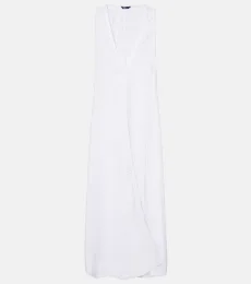 Robe de plage en coton à broderies anglaises Robe de plage en coton à broderies anglaises