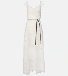 Robe en dentelle Robe en dentelle