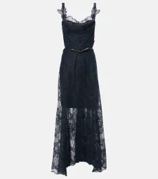 Robe en dentelle florale Robe en dentelle florale