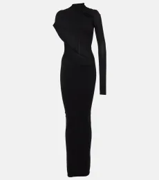 Robe longue asymétrique
