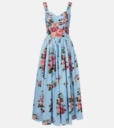 Robe longue en coton à fleurs Robe longue en coton à fleurs