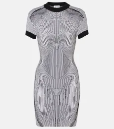 Robe Morphing Pinstripe en jacquard Robe Morphing Pinstripe en jacquard