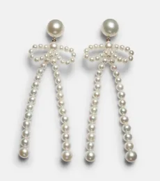 Rosette de Perles 14kt gold drop earrings with freshwater pearls