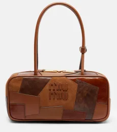 Sac Beau Small en cuir à anse supérieure Sac Beau Small en cuir à anse supérieure