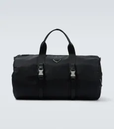 Sac de voyage en Re-Nylon et cuir Sac de voyage en Re-Nylon et cuir