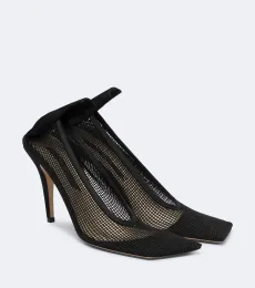 Salones Edge Stretch de malla con ante Salones Edge Stretch de malla con ante