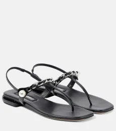Sandales en cuir verni Sandales en cuir verni