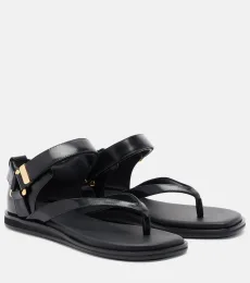 Sandales tongs en cuir Sandales tongs en cuir