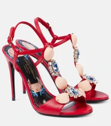 Sandalias Capri de piel adornadas Sandalias Capri de piel adornadas