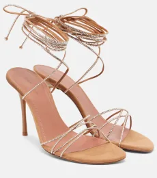 Sandalias Lori 95 de ante adornadas