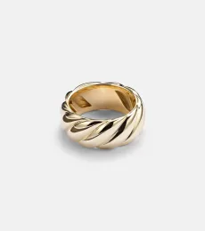 Sculpted Cable 18kt gold ring Sculpted Cable 18kt gold ring