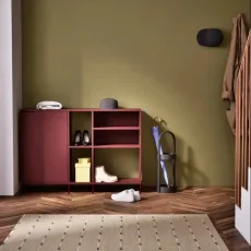 Shoe Rack in Burgund with Doors and Legs Shoe Rack in Burgund with Doors and Legs