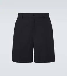 Short en seersucker et cuir Short en seersucker et cuir