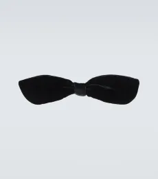 Silk bow tie