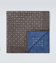 Silk pocket square Silk pocket square