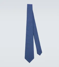Silk tie