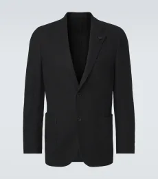 Single-breasted blazer Single-breasted blazer