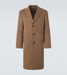 Single-breasted wool coat Single-breasted wool coat