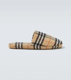 Slippers Burberry Check Slippers Burberry Check
