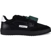 Sneakers Sneakers