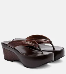 Tongs en cuir Tongs en cuir