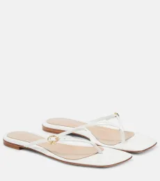 Tongs en cuir verni Tongs en cuir verni