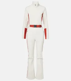Traje de esquí con cinturón Traje de esquí con cinturón
