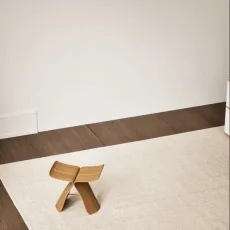 Tv Stand in White with Drawers and Backpanels