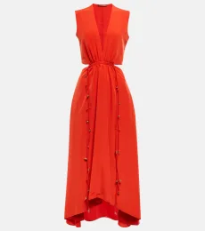 V-neck midi dress V-neck midi dress