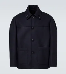 Veste en laine mélangée à ornements Veste en laine mélangée à ornements