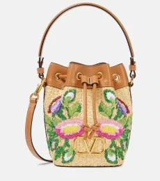 VLogo floral embroidered bucket bag VLogo floral embroidered bucket bag