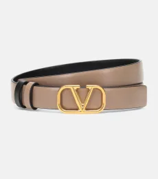 VLogo Signature 20 reversible leather belt VLogo Signature 20 reversible leather belt