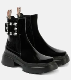 Wallaviv patent leather Chelsea boots