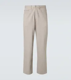Wide-leg jeans