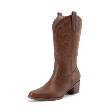 Women s Embroidered Distressed Cowgirl Boots Women s Embroidered Distressed Cowgirl Boots