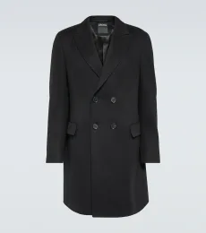 Wool and cashmere-blend coat Wool and cashmere-blend coat