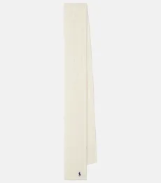 Wool and cashmere scarf Wool and cashmere scarf