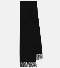 Wool scarf Wool scarf