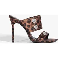 Yasmeen Sandal Yasmeen Sandal
