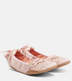 Zapatillas Bilaria de satén