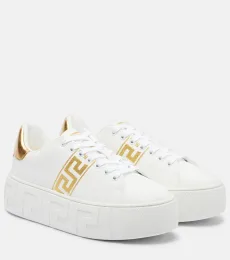 Zapatillas Greca bordadas Zapatillas Greca bordadas