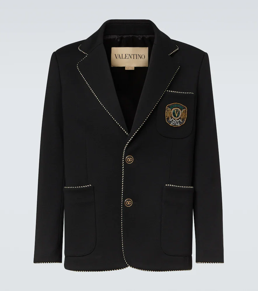 Blazer de lana virgen bordado