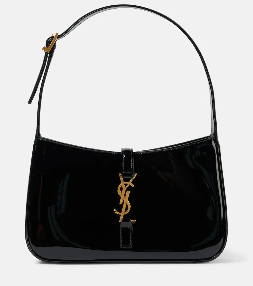 Bolso al hombro Le 5 à 7 de charol