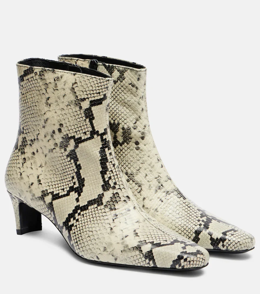 Botines Wally de piel grabada